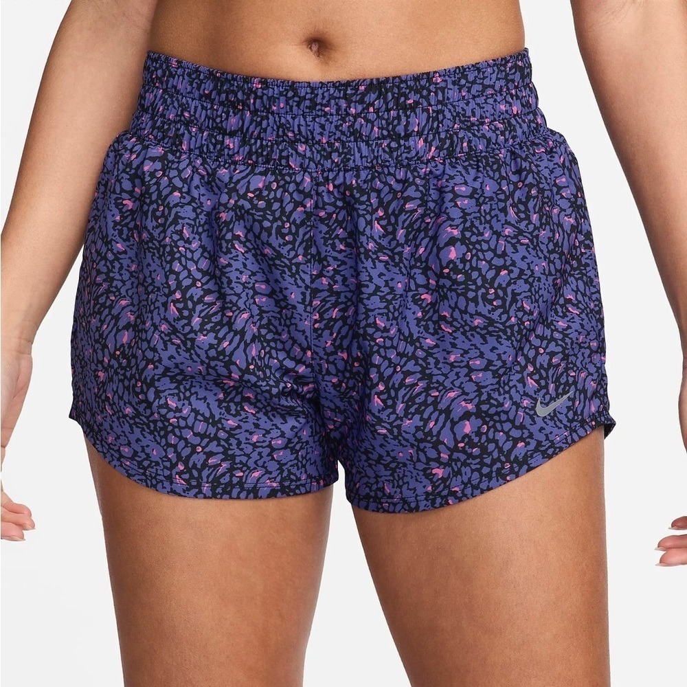 Nike Women's Dry-Fit Lined Shorts - Size M‎